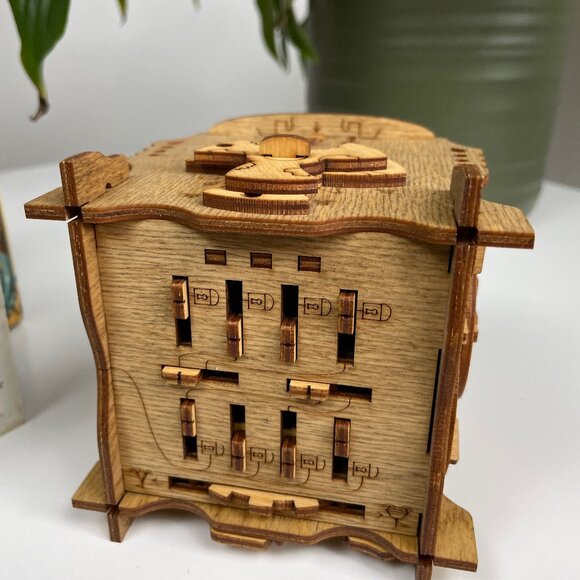 ClueBox Captain Nemo's Nautilus - Escape Room in a box - Made in Germany - Picture 7 of 7